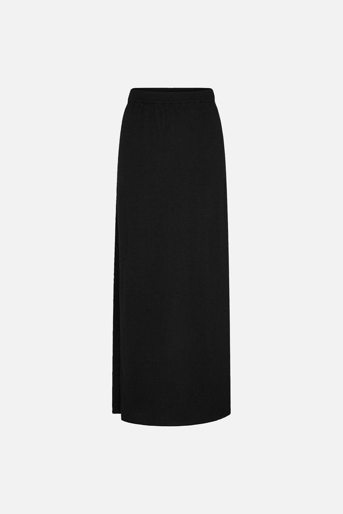 long merino skirt - www.karinrocke.com